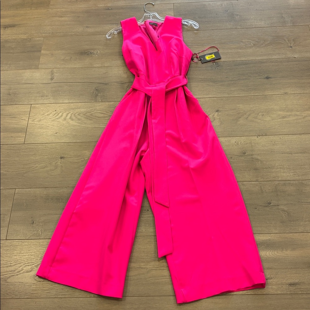 Vince Camuto Women's Sleeveless V-Neck Tie-Waist Jumpsuit Pink Size Small $109 - Picture 2 of 9